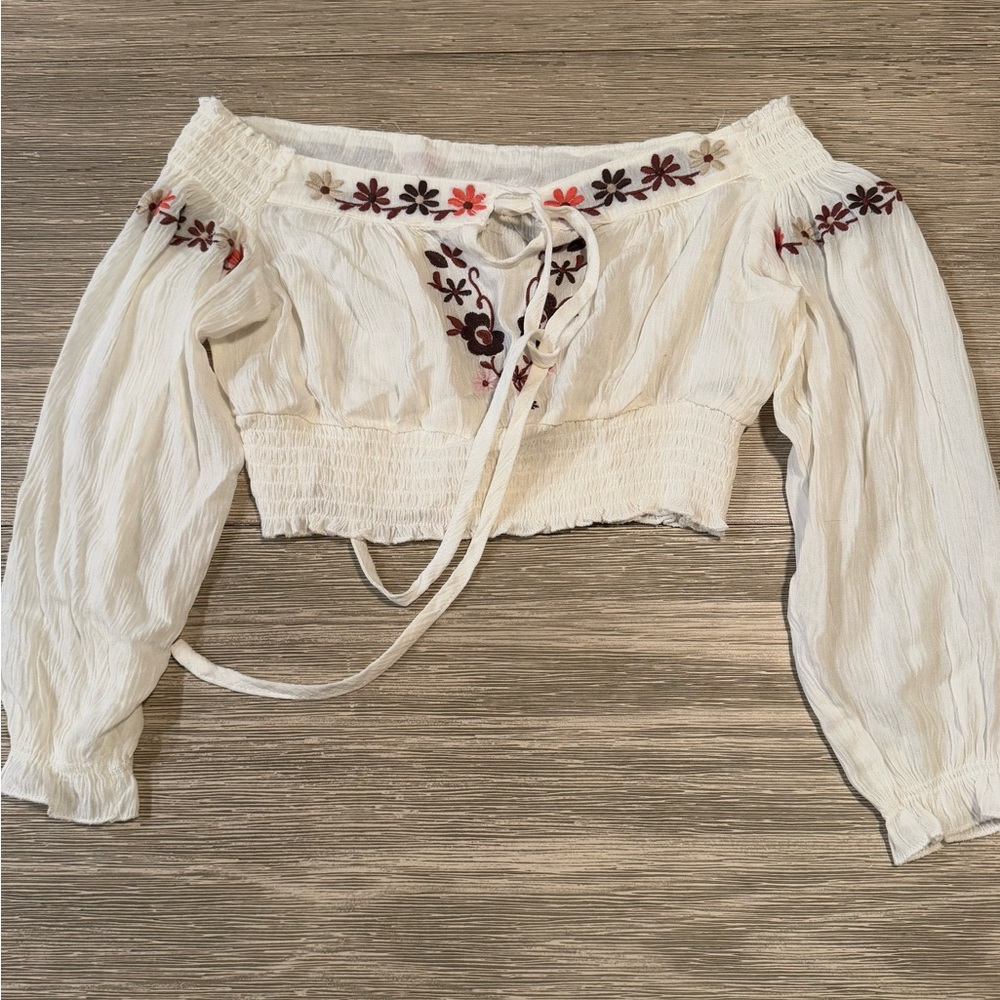 White Cropped Blouse with 3/4 Sleeves and Tie Front